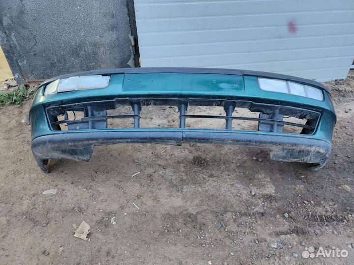 Бампер передний Фольксваген пассат б4