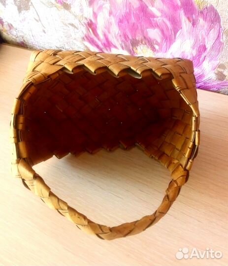 Корзинка из бересты маленькая