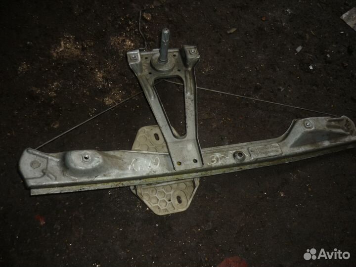 Стеклоподъемник мех. задний левый Рено Клио