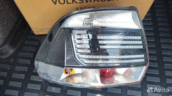 Фонарь задний левый volkswagen polo 5 рестайлинг