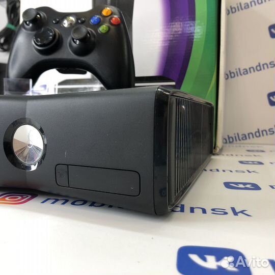 Xbox 360 slim прошитый с играми