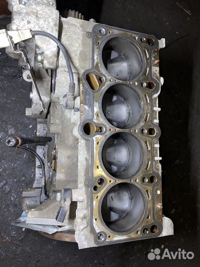 Блок цилиндров BVY Volkswagen Passat b6 3C5 BVY-02