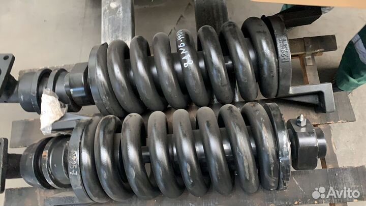 Натяжитель цепи Hitachi ZX330-5G