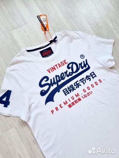 Р. S, М Новая Футболка SuperDry