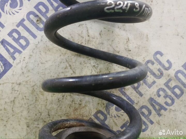 Пружина подвески задняя правая Nissan Murano