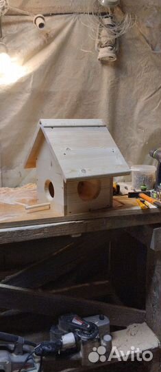 Кормушка для птиц