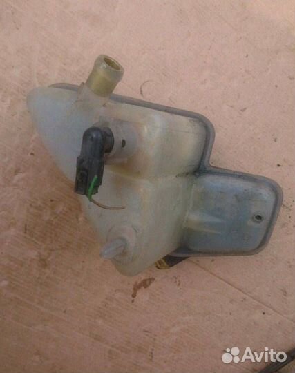 Бачок расширительный Mercedes-Benz A-Класс