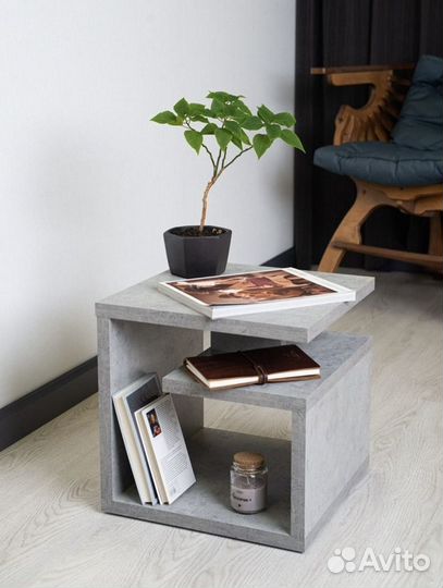 Журнальный столик новый