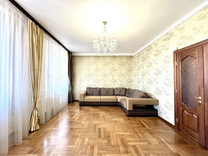 3-к. квартира, 80,5 м², 7/9 эт.
