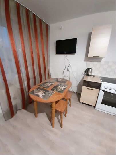 3-к. квартира, 65 м², 10/10 эт.