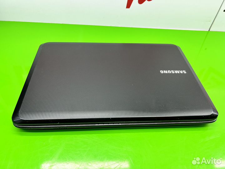 Простой ноутбук Samsung для работы и учебы