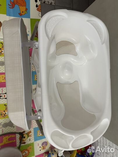 Ванночка для купания с пеленальным столиком CAM