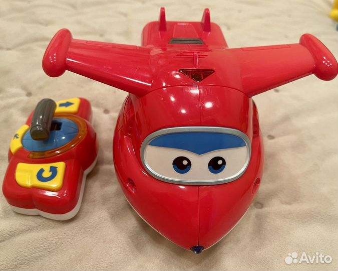 Развивающие игрушки для малышей