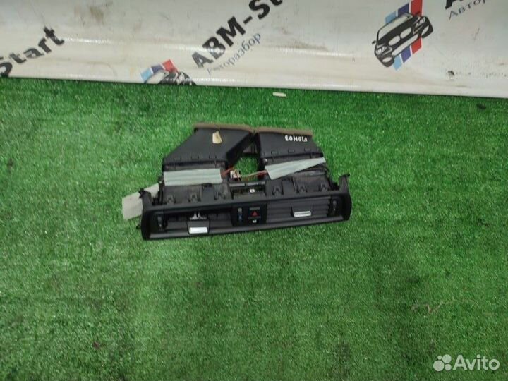 Дефлектор воздушный передний Bmw 523 F10 N52B25AF