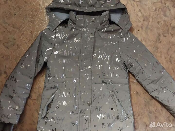 Куртка осенняя для девочки.р128