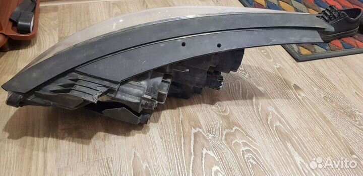 Hyundai ix35 фара правая