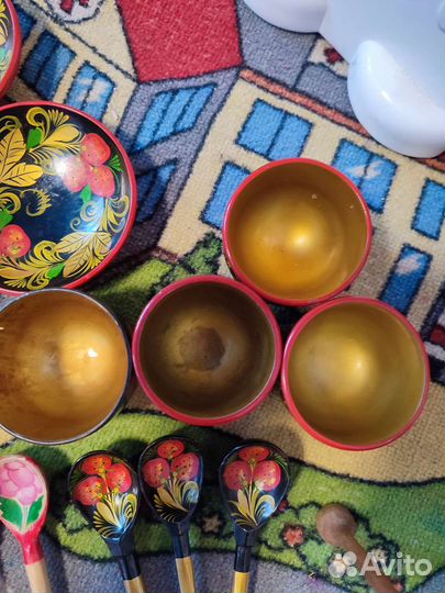 Набор посуды из дерева, посуда, ложки, тарелки