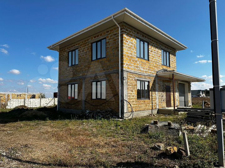 Дом 160 м² на участке 6 сот.