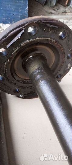 Полуось Freightliner Columbia