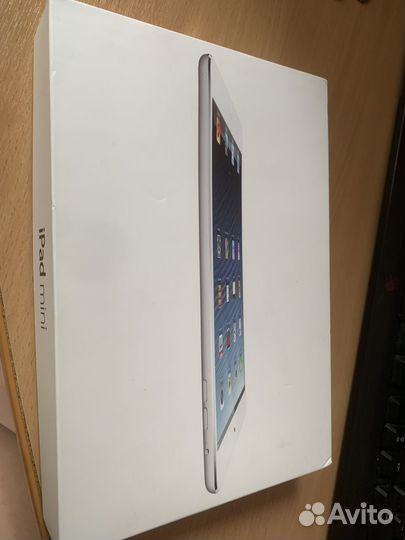 iPad mini 16GB White