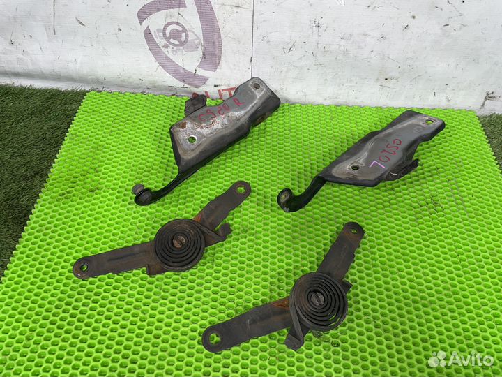 Петли капота Chevrolet Suburban GMT400