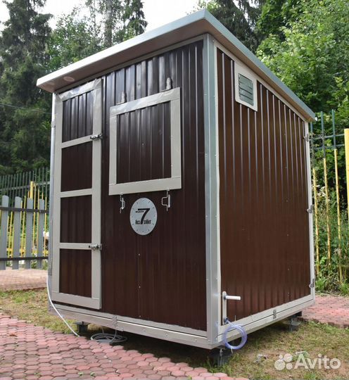 Курятник для кур трёхъярусный на 100 голов