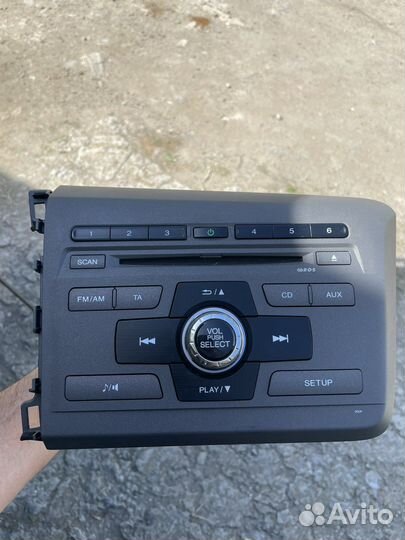 Штатная магнитола Honda Civic