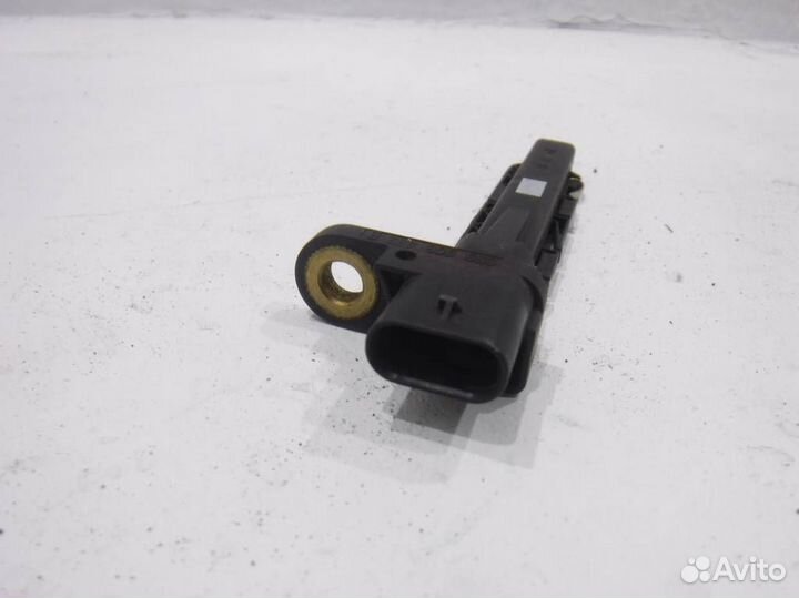 Датчик положения коленвала