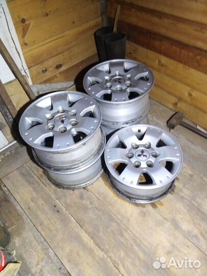 Продам литьё от Mitsubishi Pajero III в Ангарске