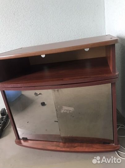 Тумба под телевизор