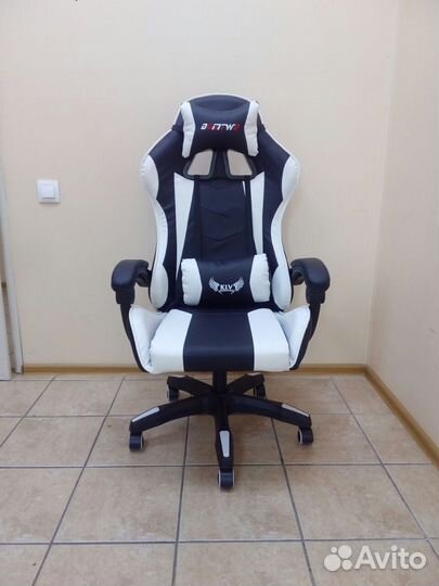 Игровое геймерское кресло