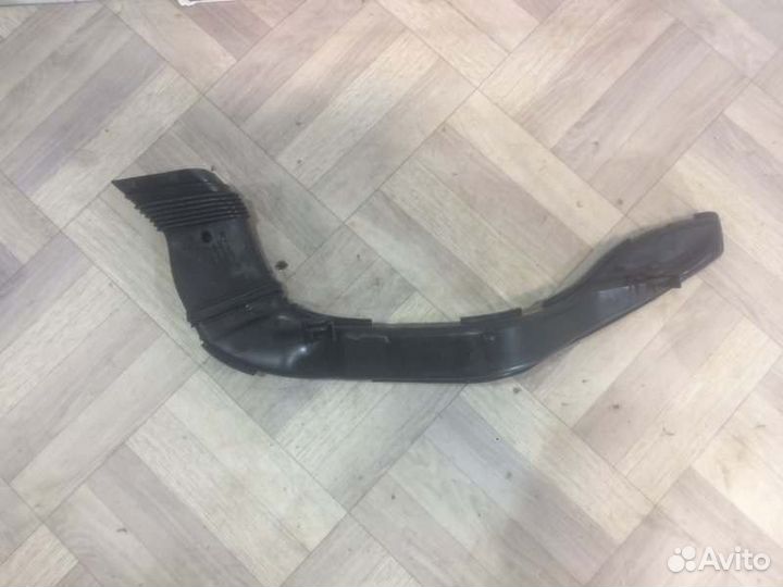 Воздуховод воздушного фильтра Ford Focus 2