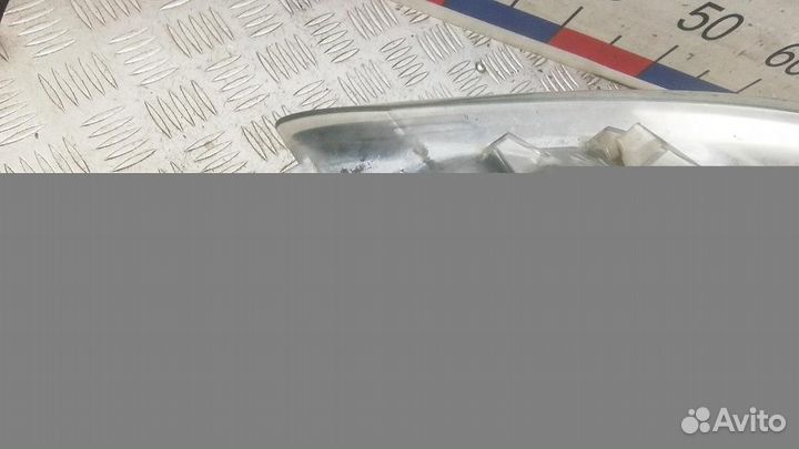 Фара правая BMW 1-Series