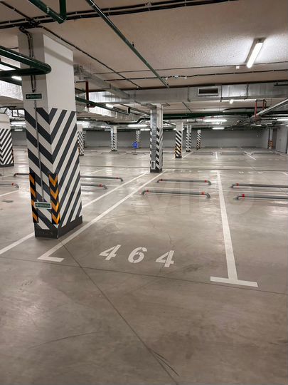 Машиноместо, 13 м²