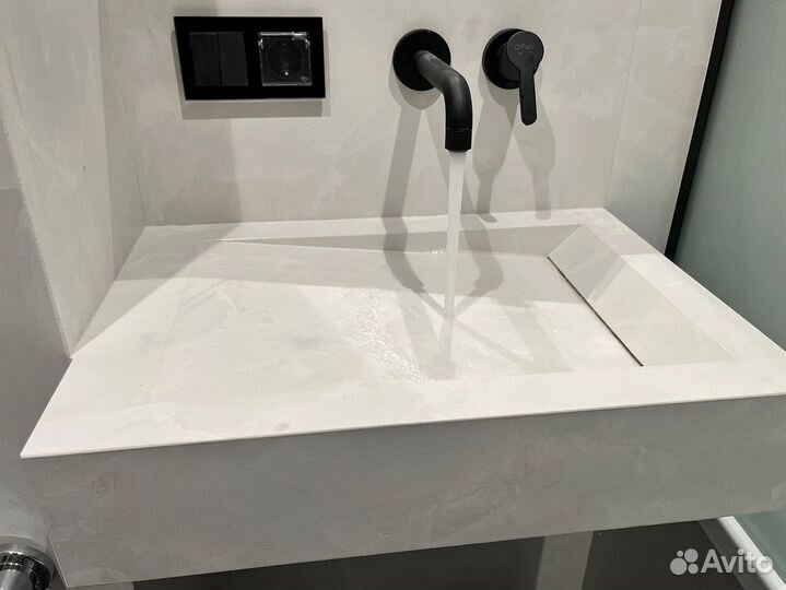 Раковина из искусственного камня