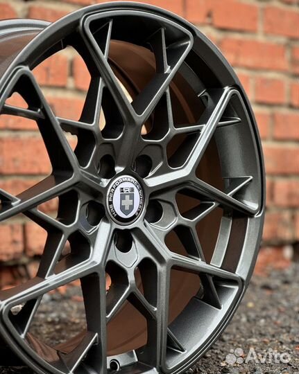 HRE FF10 / R17 5x112