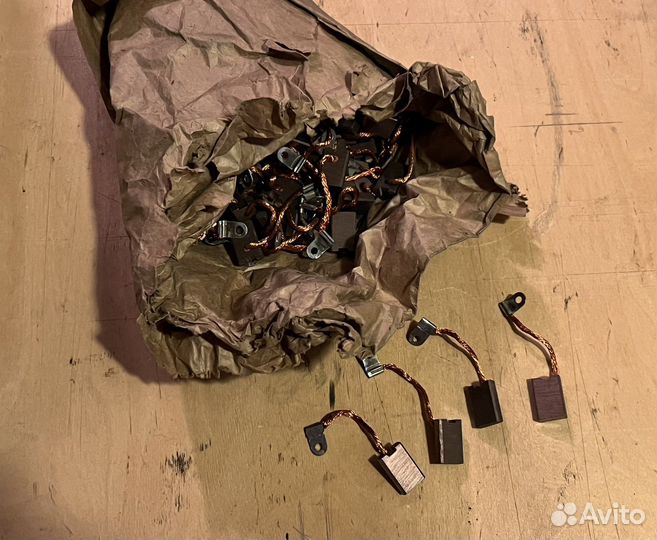 Щётки медно-графитные стартера 2101-08 4шт