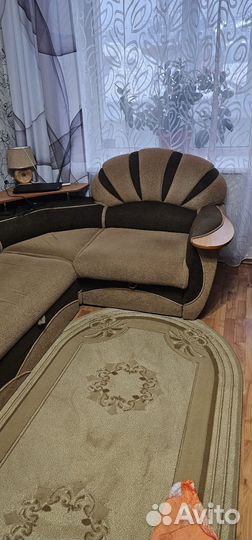 Продам угловой диван