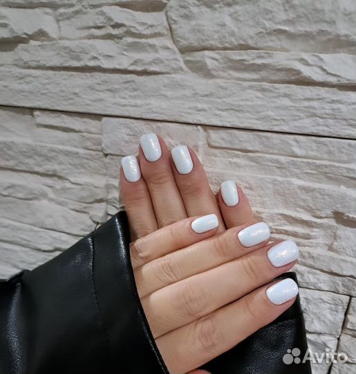 Маникюр педикюр