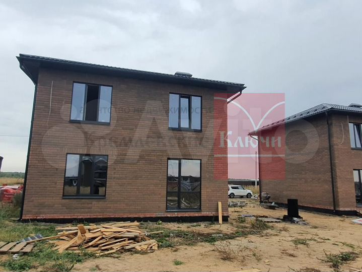 Коттедж 130 м² на участке 5 сот.