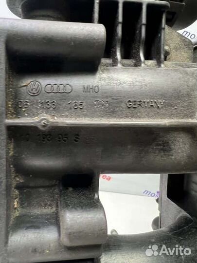 Коллектор впускной Skoda Yeti CDA 1.8 2010