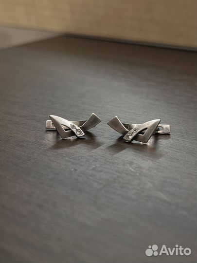 Серебряные серьги проба 925 вес 2.51 гр