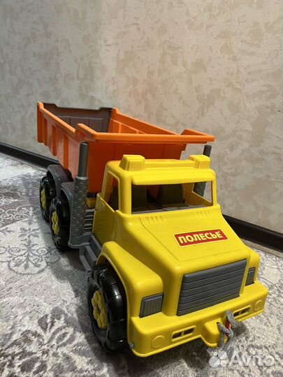 Самосвал полесье