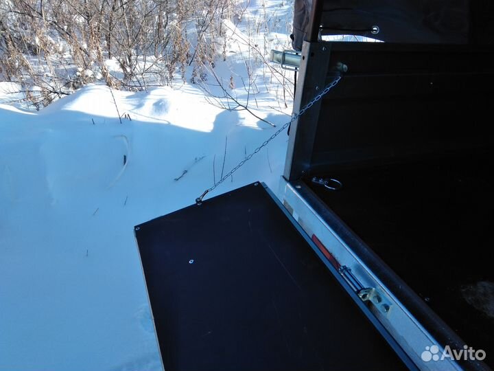 Прицеп кмз E2 (3.2х1,5) с тентом и каркасом