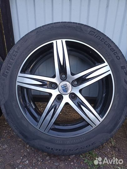 Комплект зимних колес r16