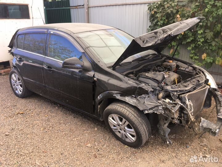 Разбор opel Astra H хэтчбэк 1.6 мт 2011г запчасти