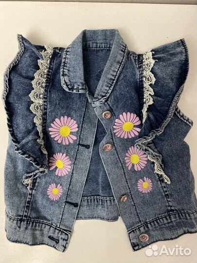 Джинсовая жилетка для девочки