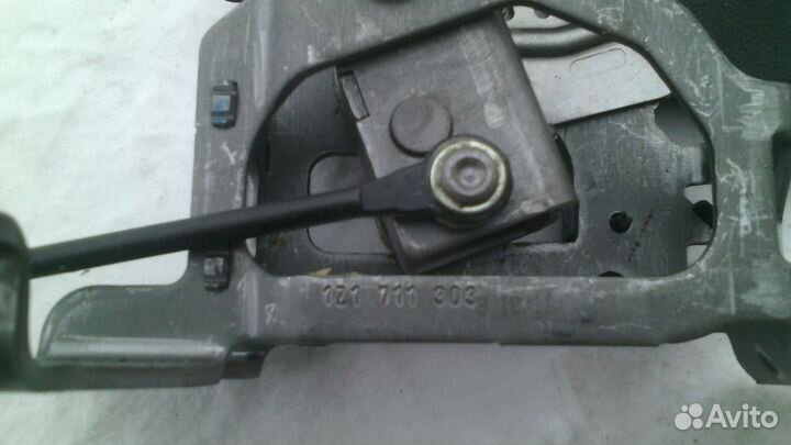 Ручник, ручка стояночного тормоза Шкода Октавия А5