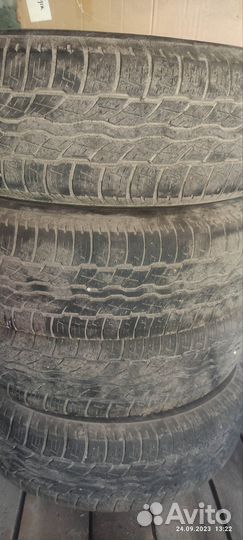 Bridgestone Dueler H/T 225/65 R17