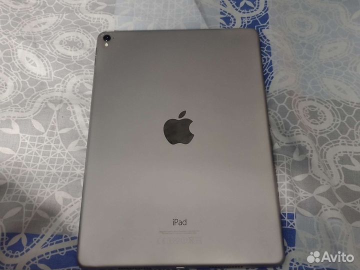 iPad pro 9.7 2016